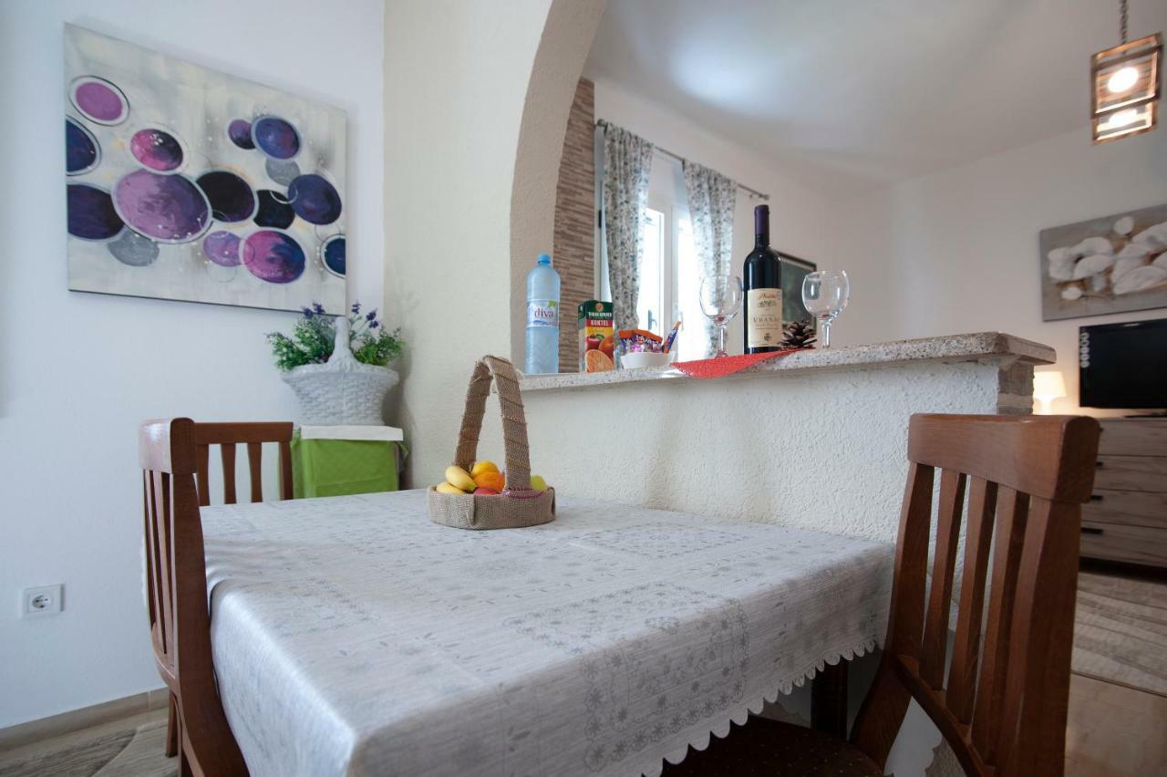 Apartmani Daco Sveti Stefan Exterior foto