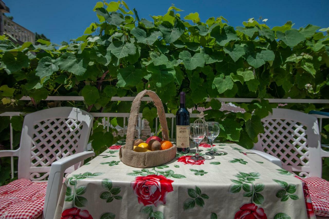 Apartmani Daco Sveti Stefan Exterior foto